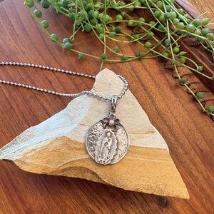 Sweet Bird Studios ‘Protect This Woman’ Virgin Guadalupe Pewter Necklace New